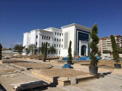 ELAZIĞ İLİ HÜKÜMET KONAĞI BİNASI (9.300M²)