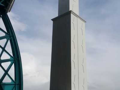 VAN YÜZÜNCÜ YIL ÜNİVERSİTESİ SAAT KULESİ