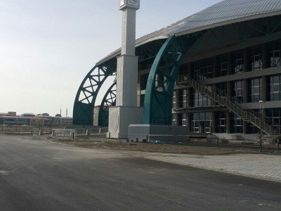 VAN YÜZÜNCÜ YIL ÜNİVERSİTESİ SAAT KULESİ